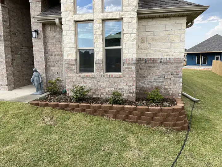Curved Paver Retaining Wall Springdale