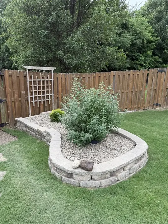 Stone Raised Bed Wall Springdale